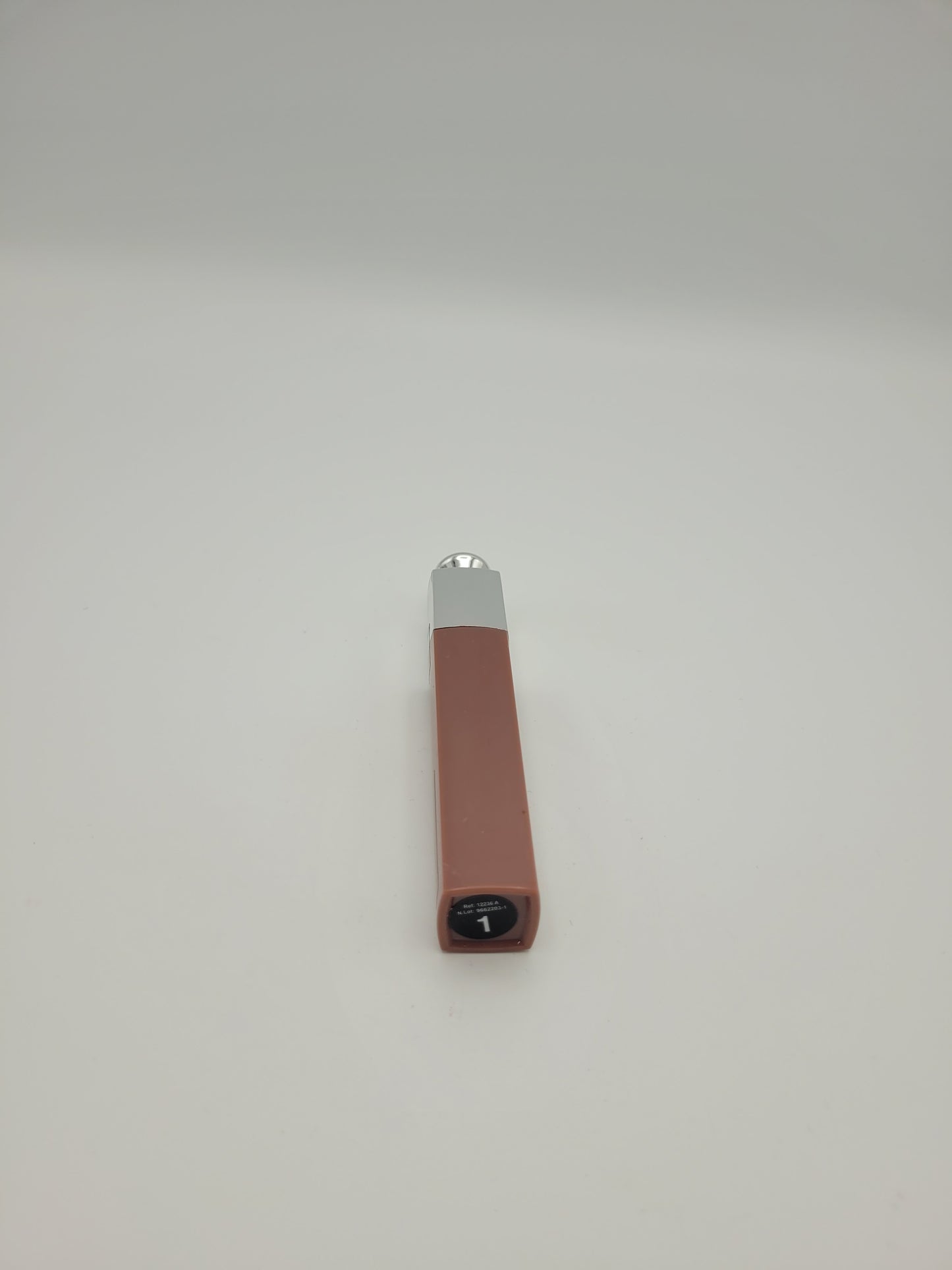 lip tattoo long wear d'donna 1