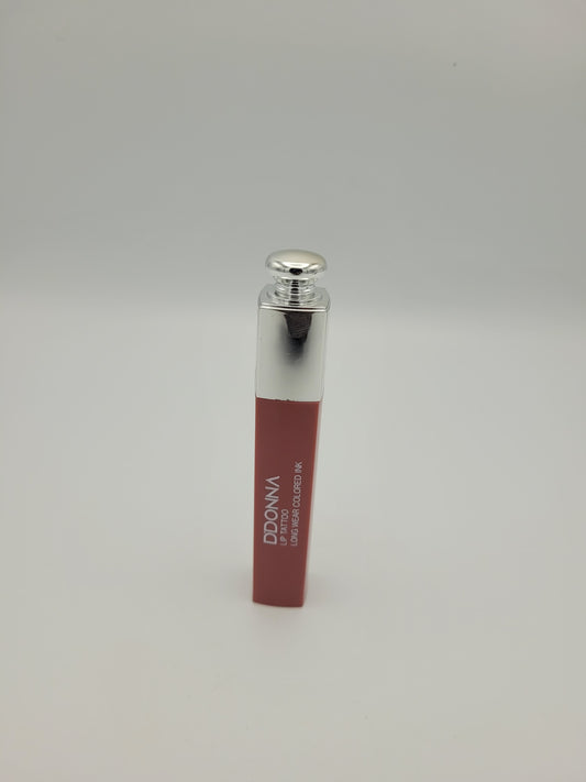 lip tattoo long wear d'donna 4
