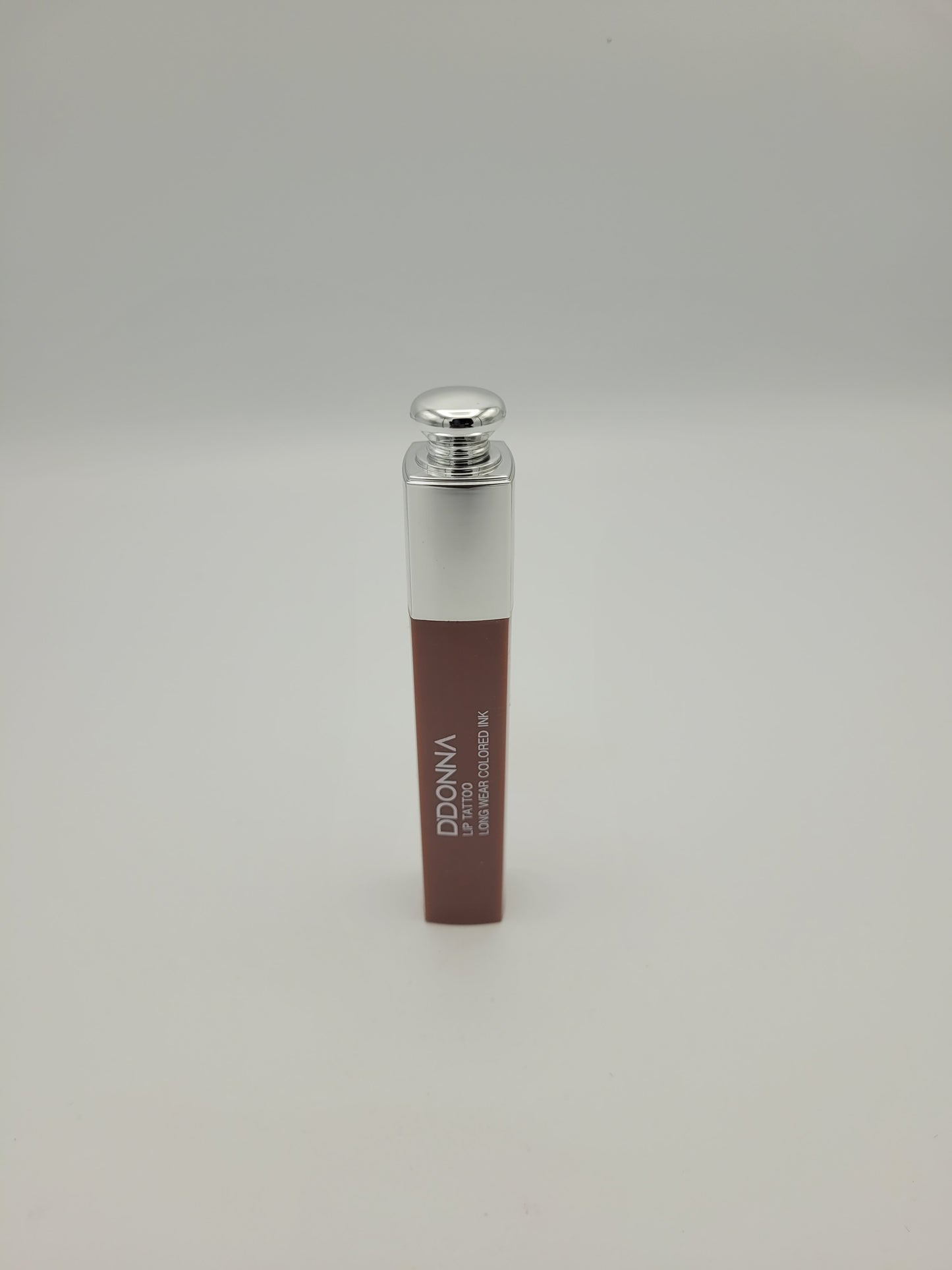 lip tattoo long wear d'donna 1