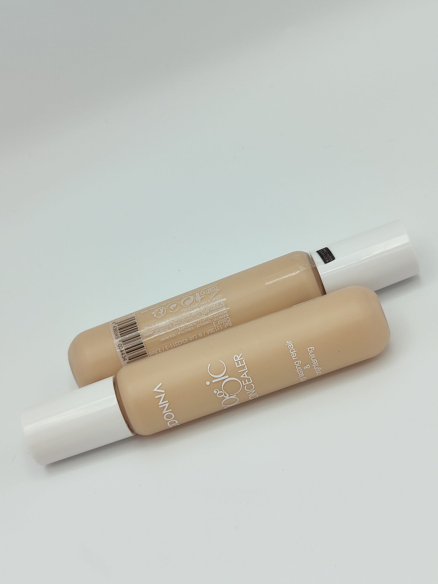 magic concealer matte bonne couvrance d'donna 3