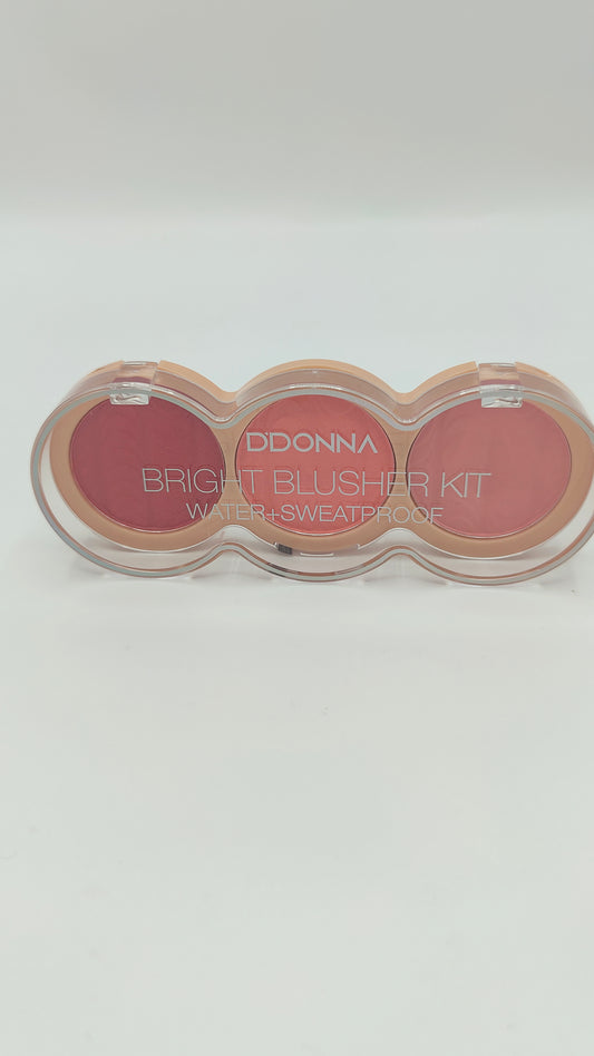 bright blush water+sweatproof kit d'donna 04