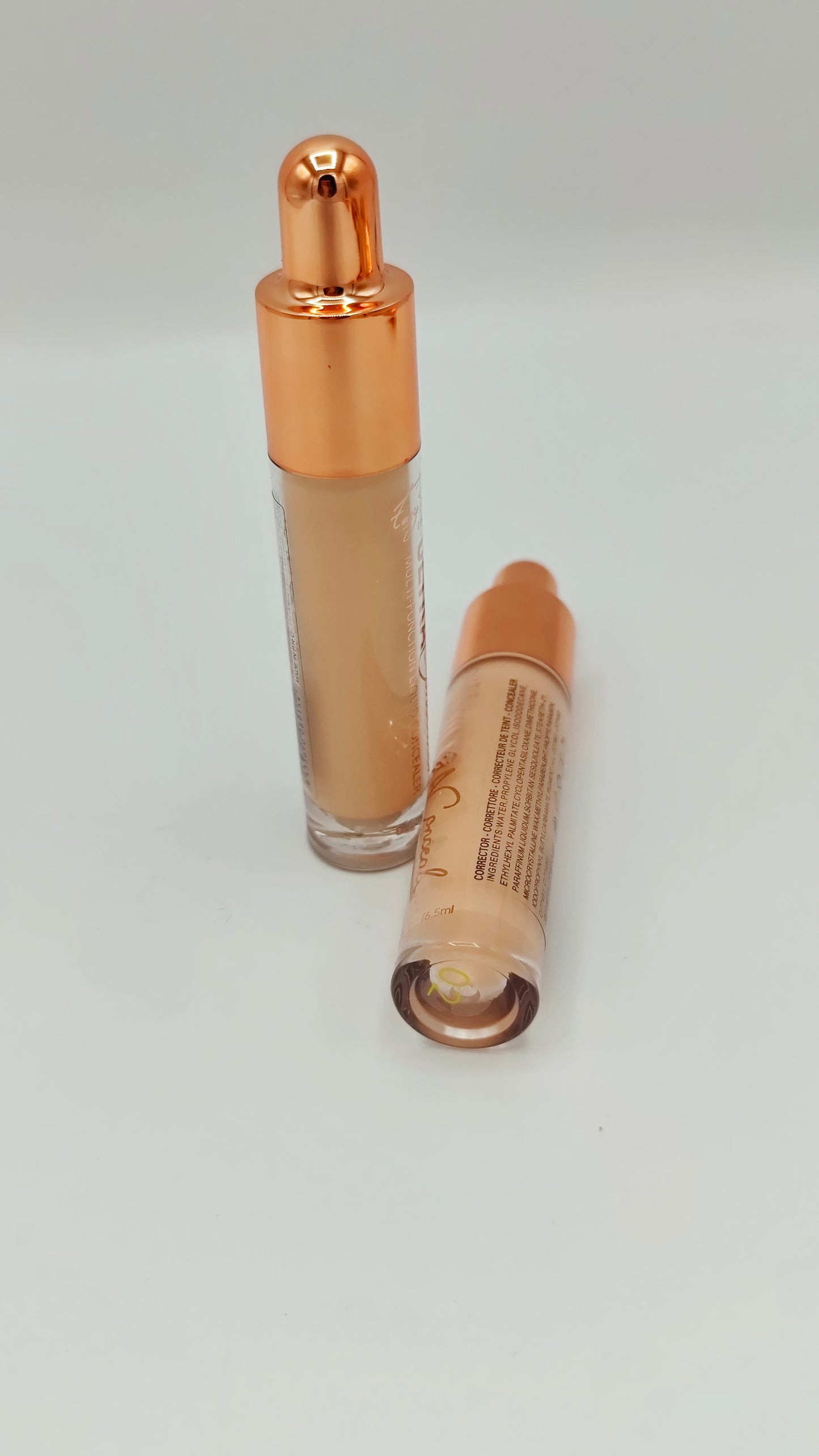 ultra concealer matifiant+hydratant+unifiant easy paris 02